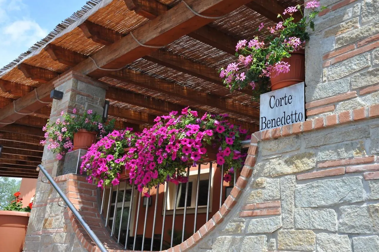 Landsted Agriturismo Corte Benedetto Montecarlo
