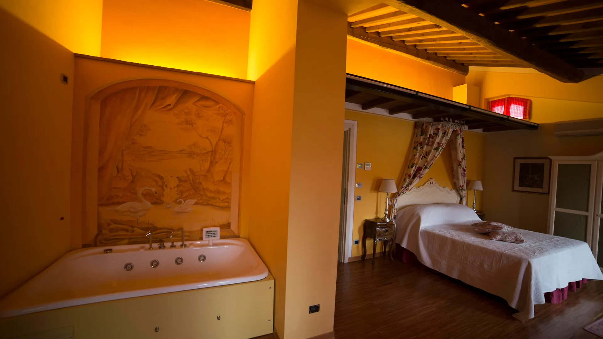 Agriturismo Corte Benedetto Montecarlo 0*,  Italië